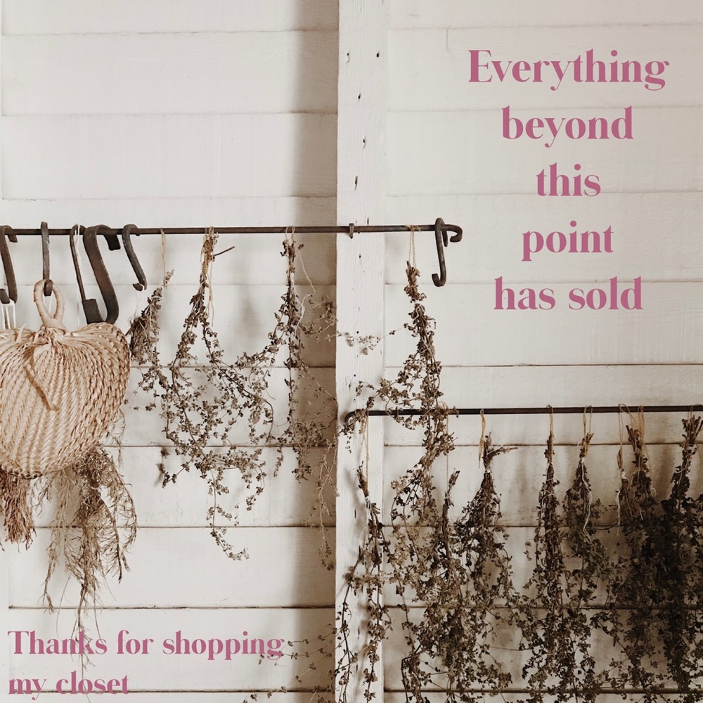 Thanks for shopping my Posh closet 💕😘